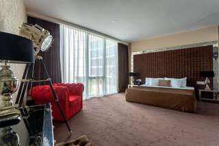 Отель Маристелла Морская Резиденция Одесса Улучшенный двухместный номер с 1 кроватью или 2 отдельными кроватями-1